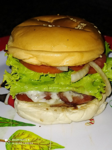 Imagem 2 de 4 de O Melhor Lanche Está Aqui