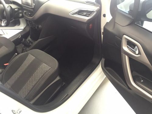 Peugeot 208 Allure 1.6