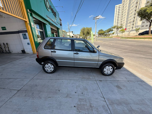 Fiat Uno mille 1.0 Way Flex 5p