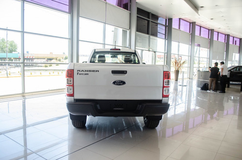 Imagen 6 de 10 de Ford Ranger Xl 4x2 Cs 2.2 Cs Tdci 125cv