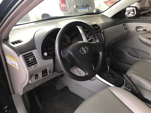 Toyota Corolla Sedan Xli 1.6 16v