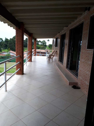 Imagem 13 de 14 de Condominio Ibiuna 2.000 Mts Casa 6 Dorm, Piscina E Campo !!