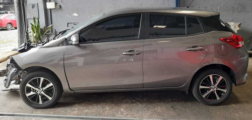 Imagem 3 de 10 de Sucata Toyota Yaris Xl 1.3 Automático