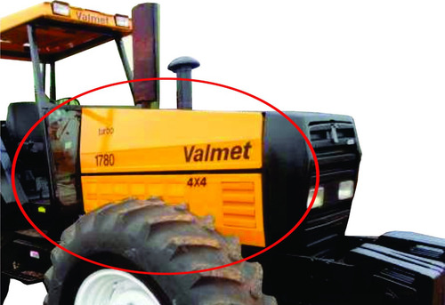 Lataria Capô Dianteira Trator Valmet 1280r / 1580 / 1780