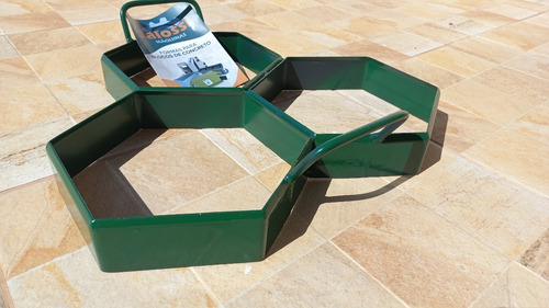 Imagem 3 de 8 de Forma Bloquetes Paver 3 Sextavados 25 X 6 Cms Jalossimaq
