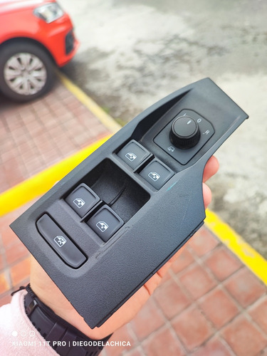 Botonera Vidrios Y Espejos Abatible Seat Ibiza 2018 Al 2023 (Usado)