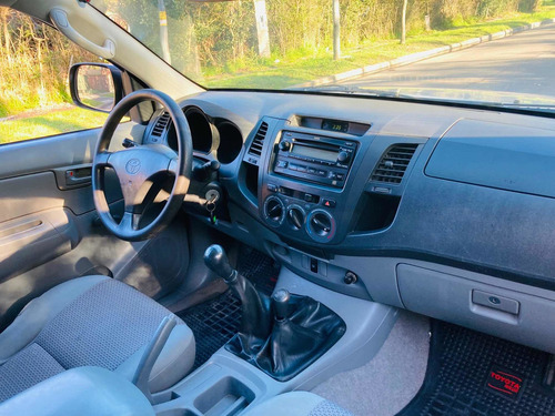 Imagen 13 de 17 de Toyota Hilux 2.5 Td C/doble Dx 4x4 2007