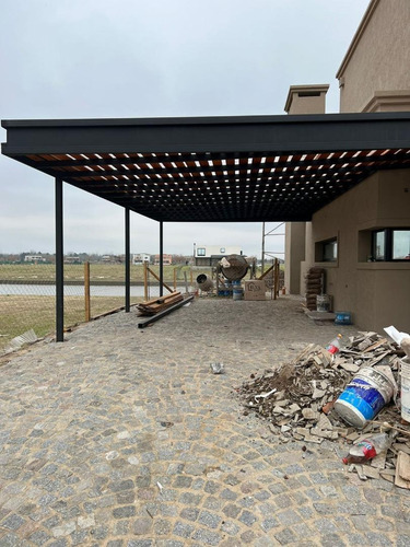 Imagen 22 de 24 de Casa En Venta En Barrio El Naudir