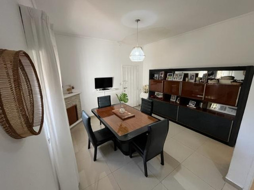 Casa En Claypole Con Hermoso Parque