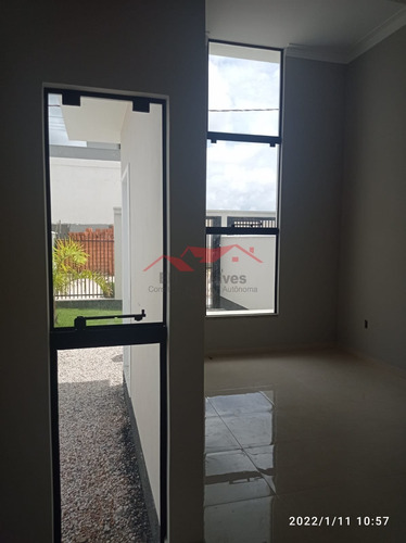 Imagem 7 de 15 de Casa 2 Quartos Sendo 1 Suíte - Tijucas - 166