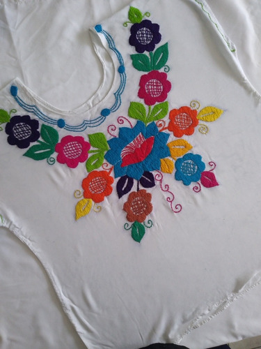 Blusa Artesanal Oaxaqueña Bordada A Mano, Única Pieza