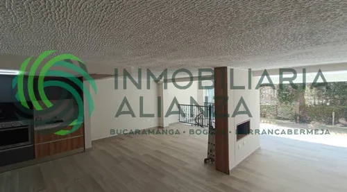 Casa En Venta En Lagos Del Cacique. Cod V61435