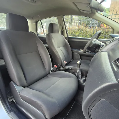 Nissan Tiida 1.6 Miio Mt Full Equipo Financiamos