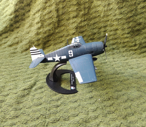 Avión Diecast Grumman F6f Hellcat 1945 1:72 Azul (Usado)