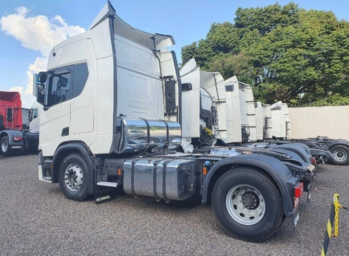 Scania Toco R 450 4x2 Branco