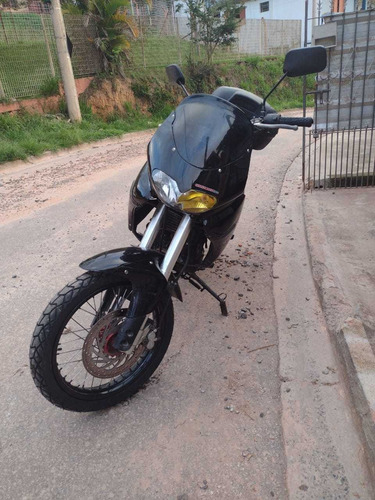 Imagem 3 de 4 de Aprilia Pegaso 650