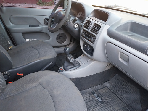 Renault Clio 1.2 Authentique Pack
