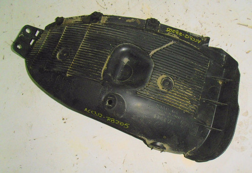 Protector De Rueda Trasera Izquierda Hyundai Accent Rb (Usado)