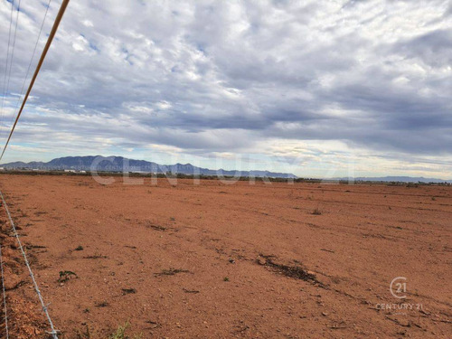 Terreno En Venta En Rancho De Enmedio, Chihuahua Chih.