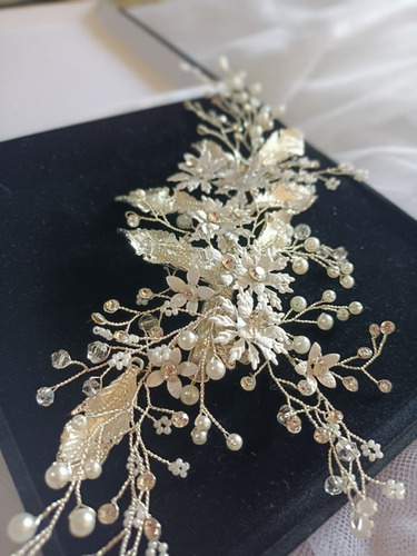 Tiara Corona Tocado Diadema Lateral Novia Xv Boda Flores M95