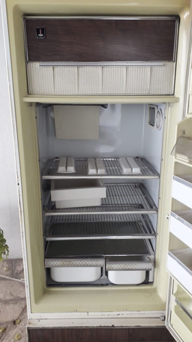 Heladera Domec Antigua. Funcionando.sin Freezer C/congelador