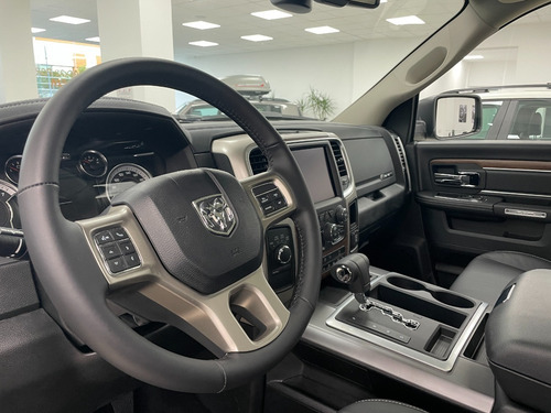 Imagen 9 de 20 de Ram 1500 5.7 Laramie At V8 2022-bb