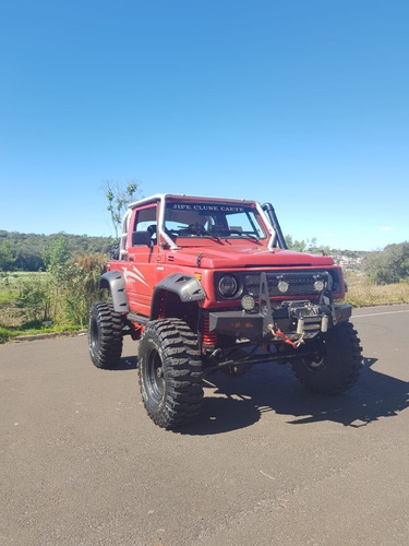 Suzuki Samurai Canvas Ap