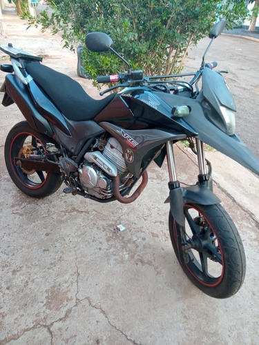 Imagem 2 de 4 de Honda Xre 300