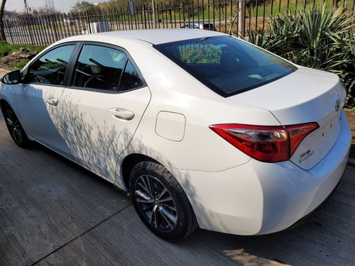 Imagen 7 de 16 de Toyota Corolla Le Mt