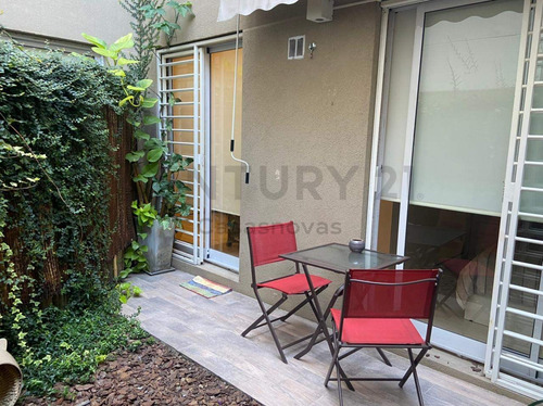 Hermoso Dos Ambientes En Pb Con Patio Bajas Expensas