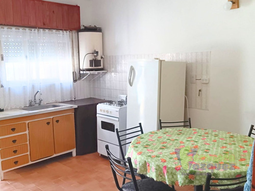 Seis Departamentos En Block