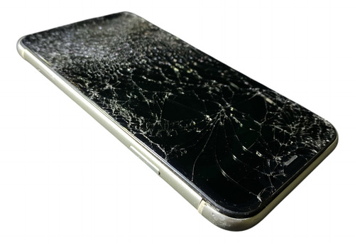 Apple iPhone 11 Dañado Blanco (Usado)