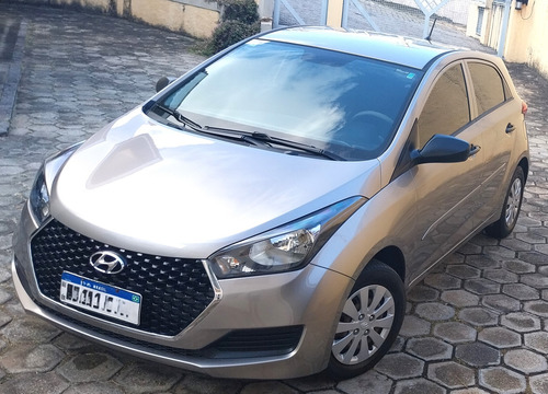 Hyundai HB20 1.0 UNIQUE 12V FLEX 4P MANUA
