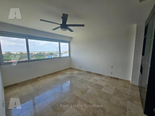 Departamento En Renta, 3 Recámaras, Av. Bonampak, Cancún