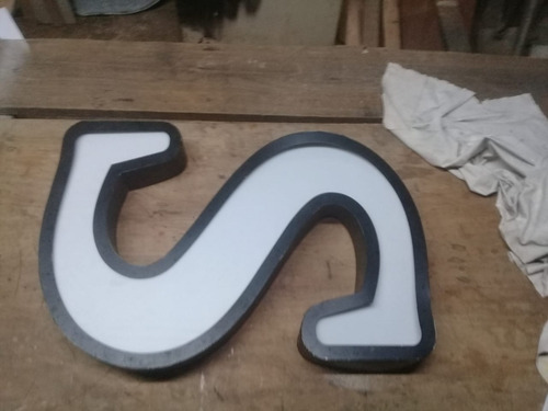 Letras Corporeas De Chapa Y Acrilico Con Luz Led