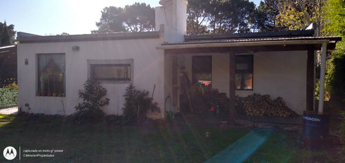Casa En Venta 5 Ambientes Con Pileta: La Caleta