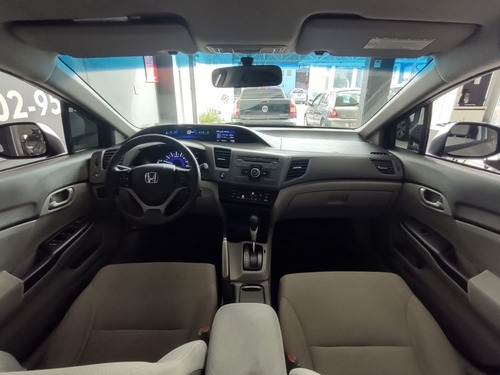 Imagem 8 de 10 de Honda Civic Lxl