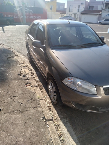 Imagem 9 de 10 de Fiat Siena 2013 1.4 El Flex 4p