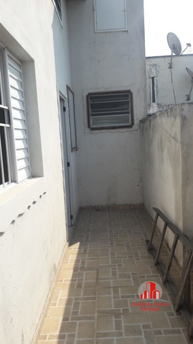 Casa À Venda No Bairro Jardim Garcez - Taubaté/sp - 873