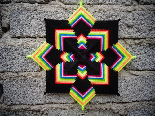 Imagen 1 de 1 de Mándala Ojo De Dios