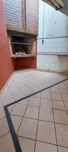 Alquiler Marcelo T.de Alvear 4727 Caseros Local 180 M2