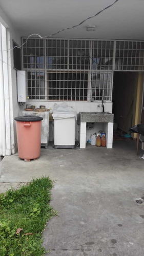 Imagen 11 de 14 de Se Vende Casa En Urb. Las Delias