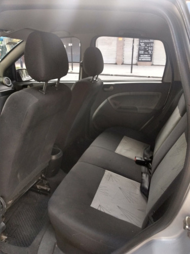 Ford Fiesta 1.6 Ambiente Plus Mp3 2008