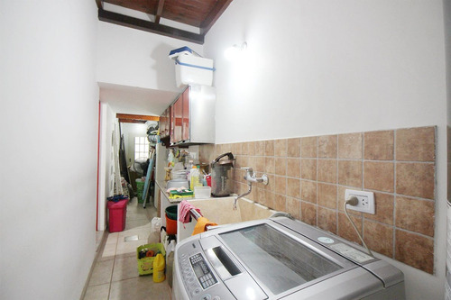 Casa 4 Ambientes En Villa Sarmiento Con Pileta