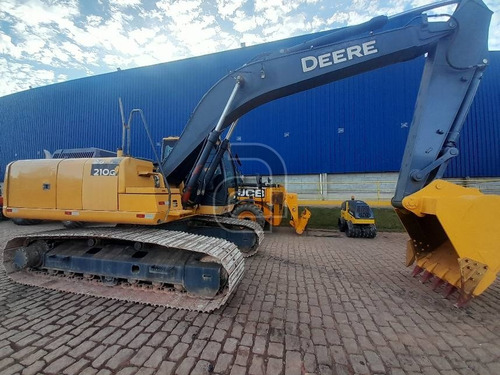 Escavadeira 20t John Deere 210g