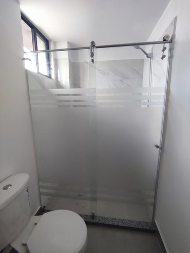 Cortinas De Vidrio Para Baños