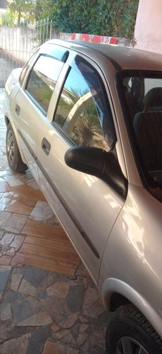 Chevrolet Corsa Clássic 1.0