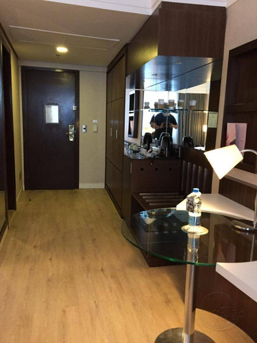 Flat Com 1 Dormitório À Venda, 34 M² Por R$ 350.000,00 - Alphaville Industrial - Barueri/sp - Fl0022