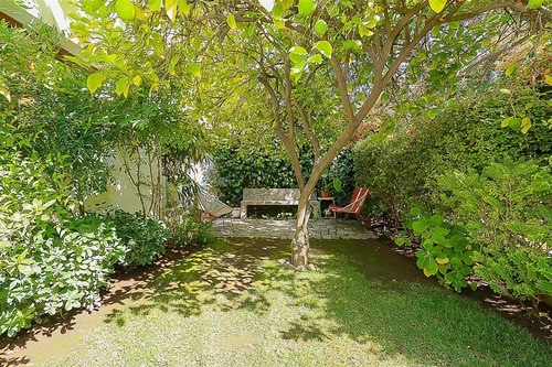 Casa En Venta De 3 Dorm. En Las Condes
