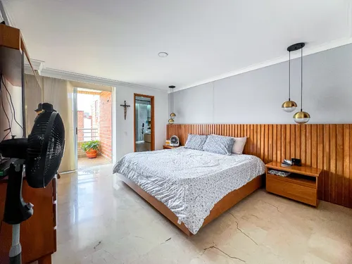 Vendo Apartamento En El Segundo Parque De Laureles - Medellín
